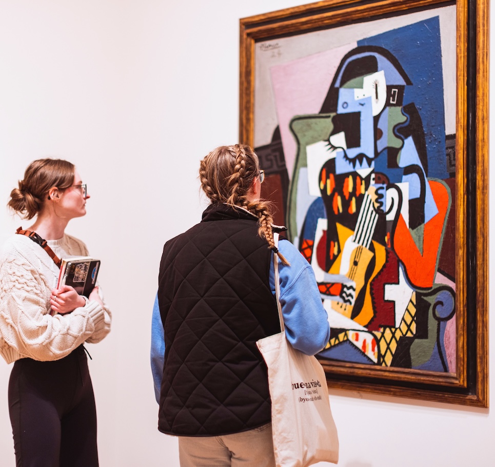 Southern Virginia University students at the National Gallery of Art